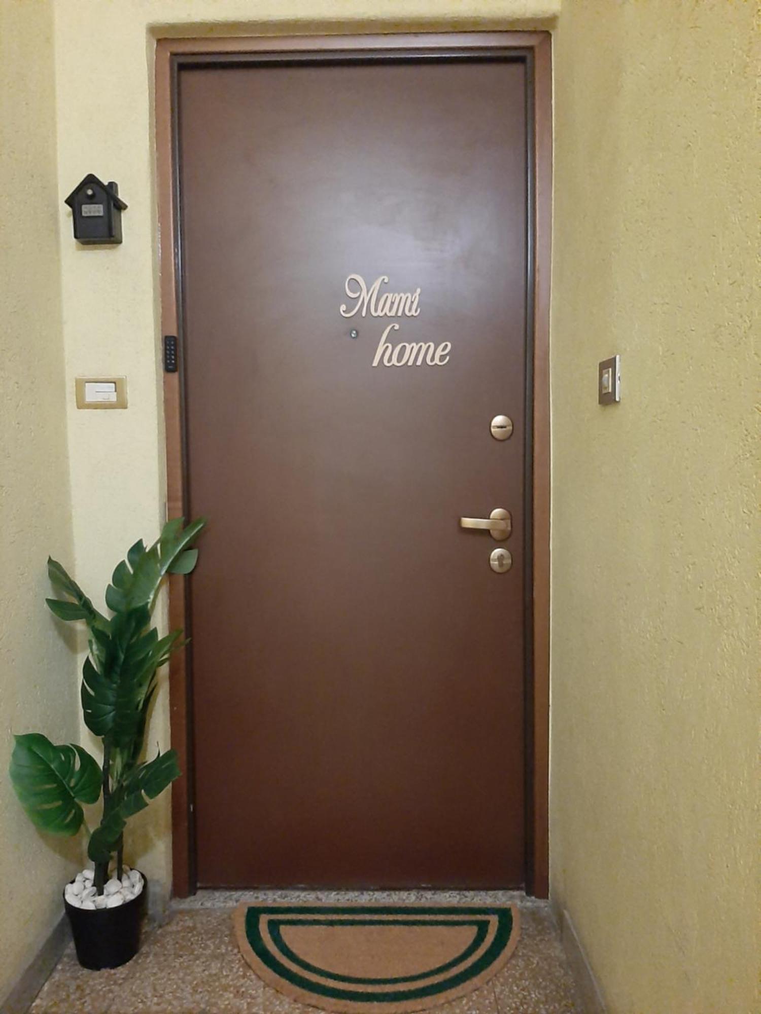 Mami Home 科马诺 外观 照片